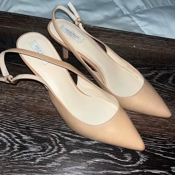 Cole Haan slingback pump heels - Picture 3 of 5